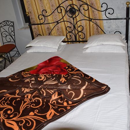 Hotel Deep Valley Mount Abu Exterior foto
