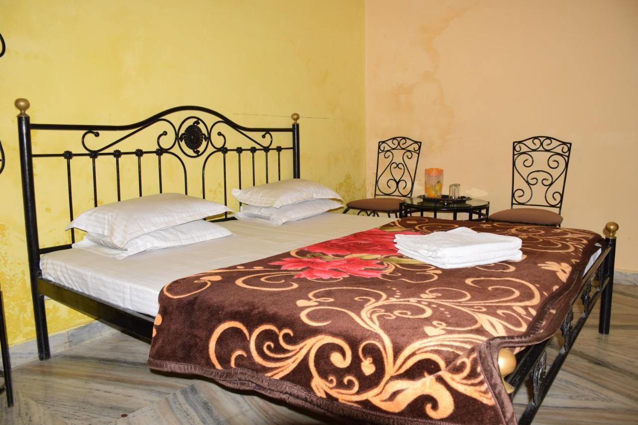 Hotel Deep Valley Mount Abu Exterior foto